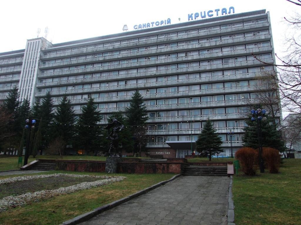 טרוסקבץ Sanatoriy Kristall מראה חיצוני תמונה